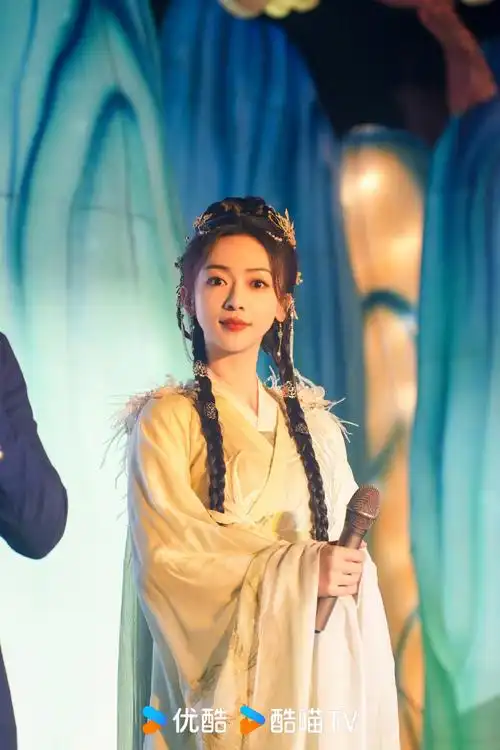 春花厌吴谨言古装锁死##吴谨言天选古装人##电视剧春花厌