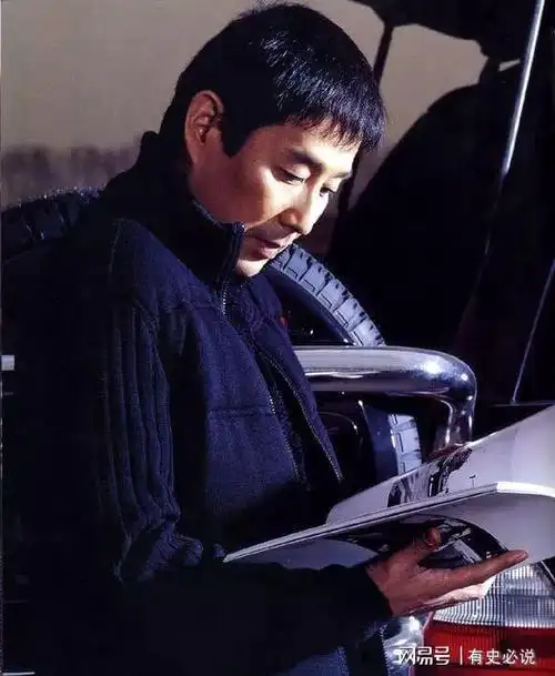 她年轻时气质不输董卿书香门第美貌天成陈道明娶她三生有幸