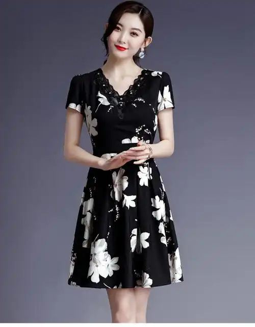 裙子女装欧洲站2020夏新款高档女装宽松气桑蚕丝裙质显瘦撞色中长款