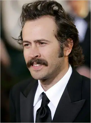 男人长八字胡须好吗,怎样从面相看出一个男人