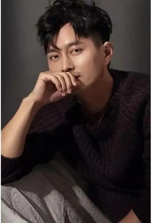 街头歌手云飞个人资料