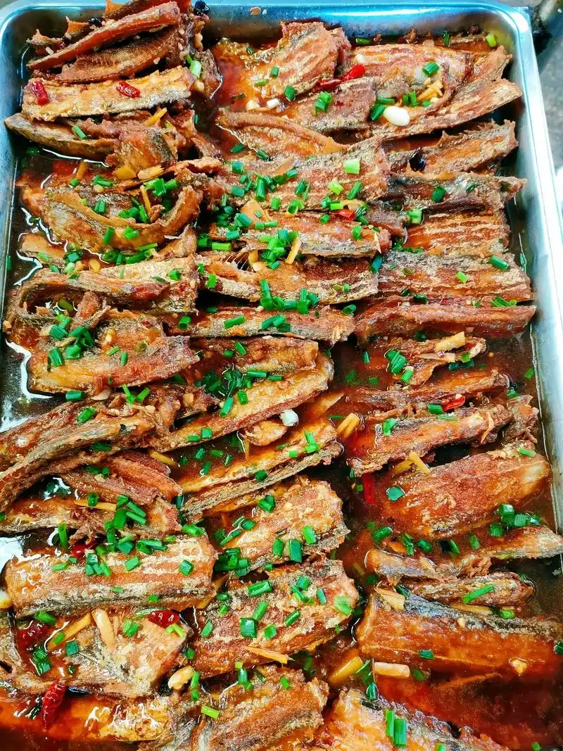 休息几天,又回来了,#食堂大锅菜 #工厂食堂承包 天太热是真 - 抖音