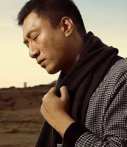 冯小刚点名批评这位大咖,没想到被徐峥怼了回去,你怎么看?