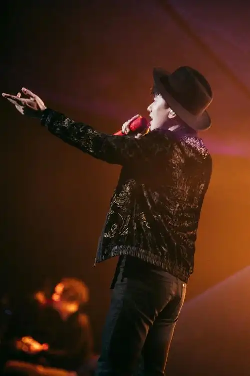 张杰生日演唱会#@张杰2020we·live生日演唱会圆满成功95星空聚会