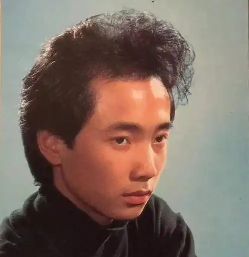 年轻时候当发型模特的徐峥