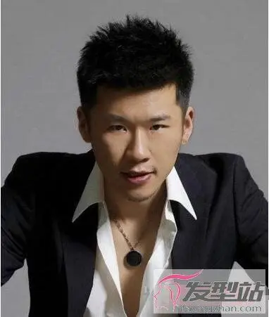长毛寸两边推发型 轻松打造酷炫型男_发型站_最新流行发型设计发型