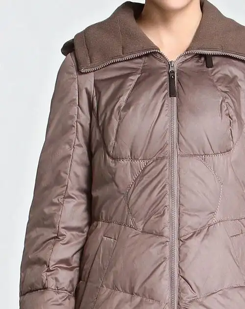 卓雅周末灰咖啡色休闲连帽中长款长袖羽绒服