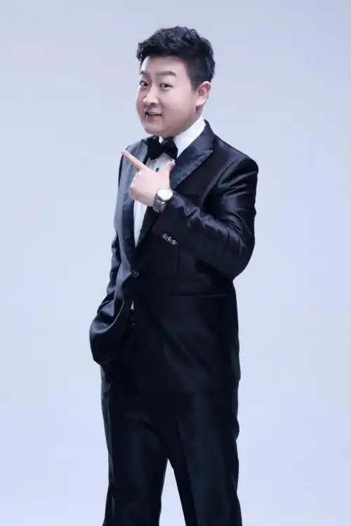 现已开票贾旭明领衔旭日东升精品相声大会2022年1月15日让您笑开怀