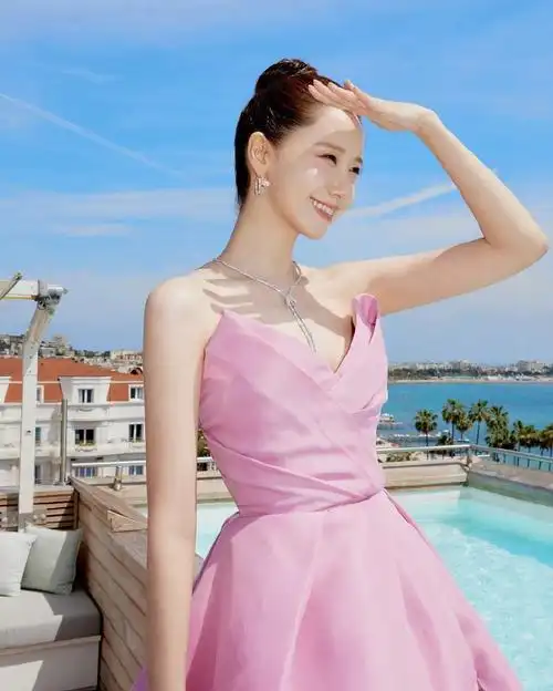 qeelin品牌代言人林允儿##林允儿0530生日快乐