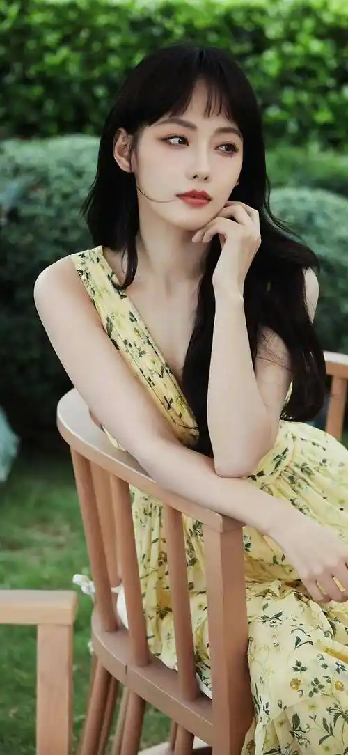 张嘉倪_包大_评论_表情