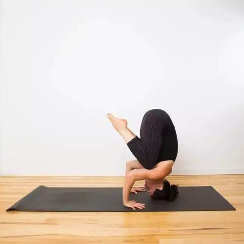 9个体式教你学会瑜伽倒立