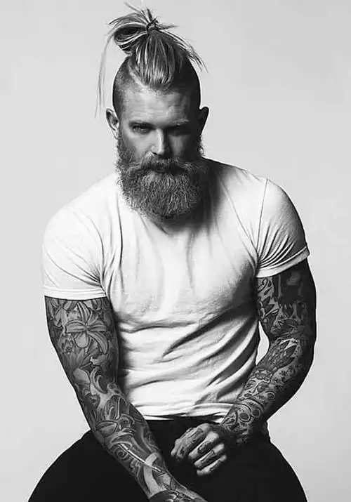 这几款好看的男士发型最合适发质硬又喜欢留长发的你