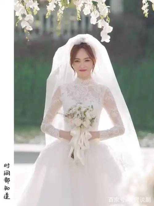 16年拍的剧,唐嫣这简系穿搭不输其他的剧,为什么就是热不起来?