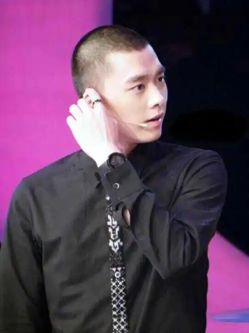 细数娱乐圈里男明星的板寸造型,照样撩你到腿软!