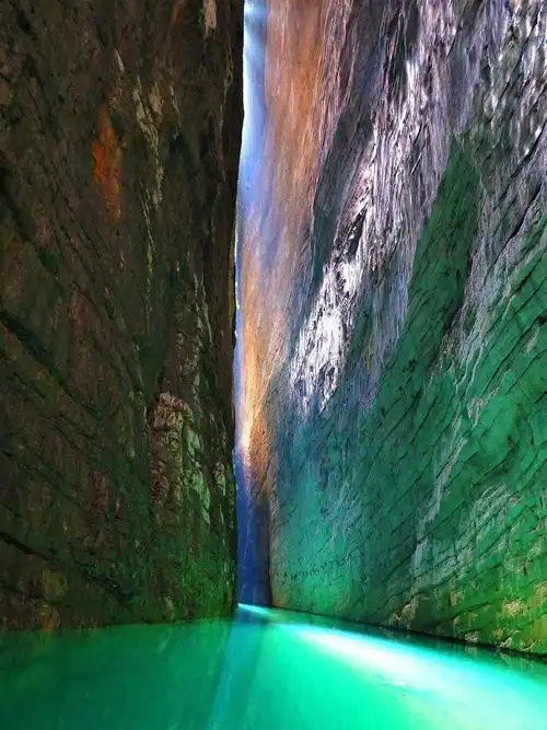 恩施曾上榜美国cnn的"中国最美仙境",被《中国国家地理》选为"中国