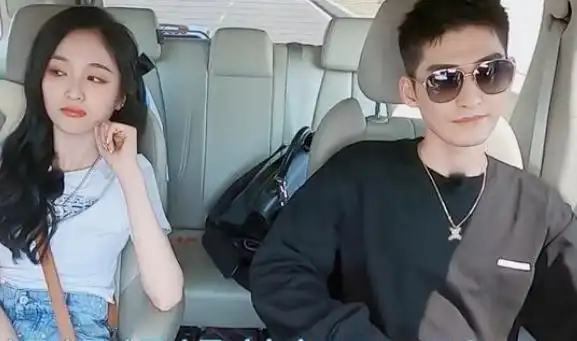 张翰对吴宣仪有好感?一个眼神暴露了他的内心,是不是爱一目了然