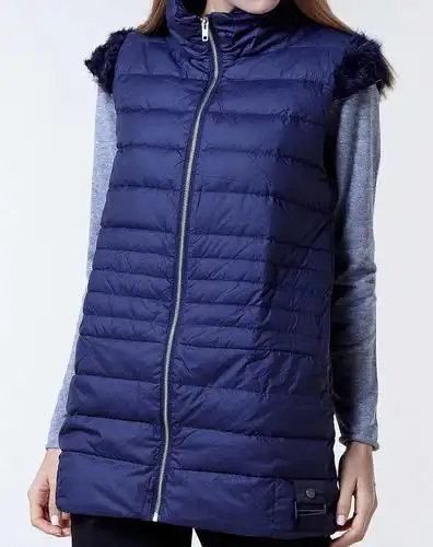 藏蓝色优雅个性羽绒马甲