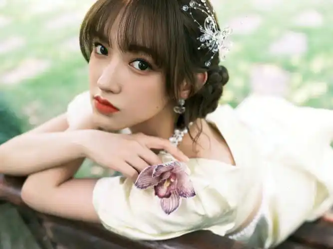 "#宇宙少女程潇  #宝藏女孩程潇  #人间芭比程潇  #明星  #爱豆