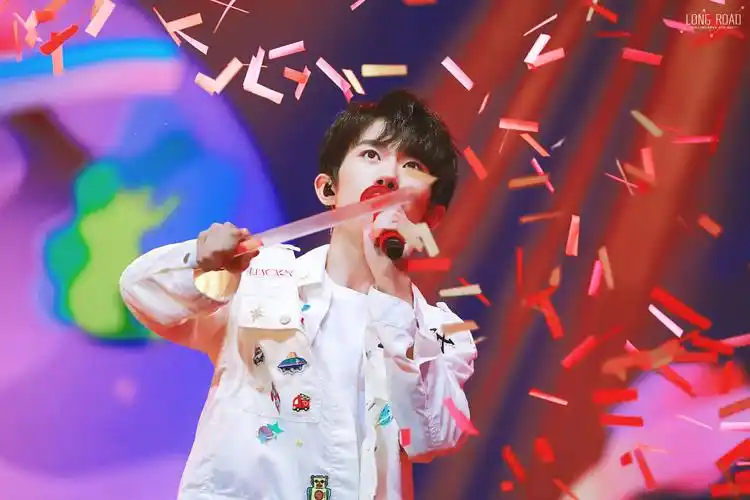 【精品】170813#tfboys四周年alivefour演唱会# 第二场