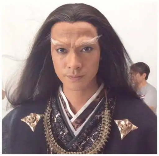 还记得花千骨的单春秋吗?以为他是大叔,他卸妆后比小鲜肉还迷人