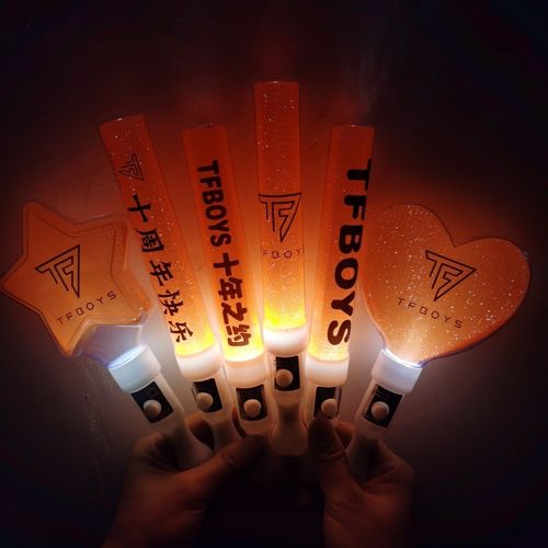 tfboys应援荧光棒王俊凯王源易烊千玺演唱会闪光棒发光发箍定制款