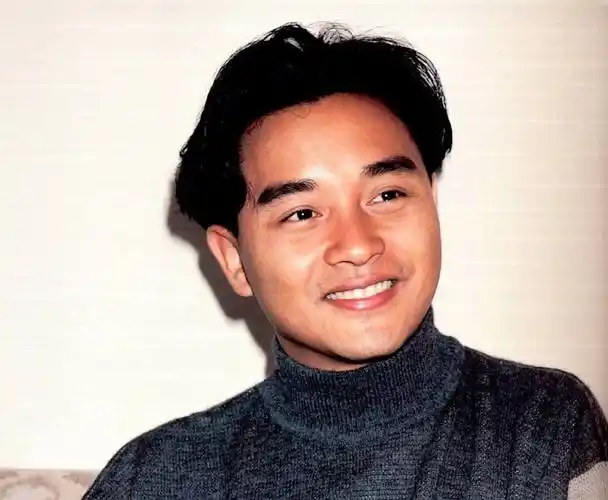 ">偶然 /a>》的插曲,由 a target="_blank" href="/item/张国荣/6804"