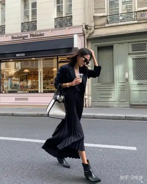 平平无奇基础款2019最流行日常穿搭照着穿时髦炸