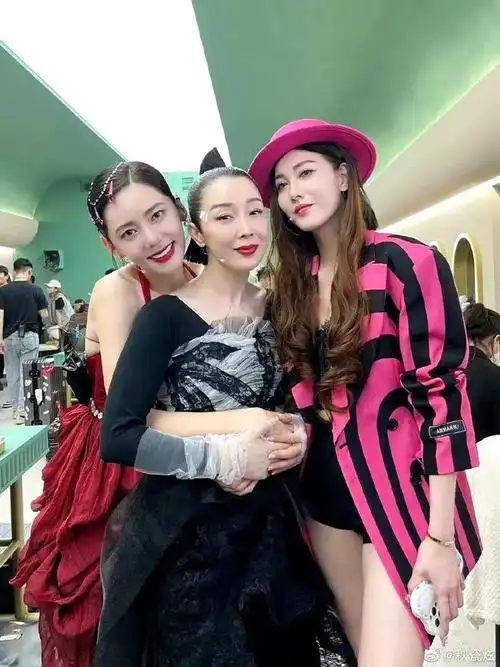 她过得苦跟老公出轨无关