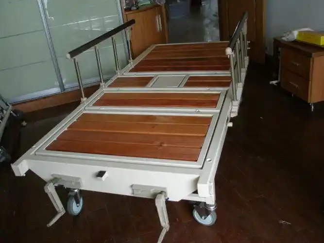医用折叠床/家用护理床