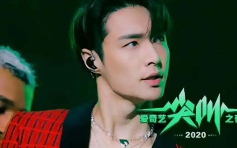 张艺兴黄金四秒夺命八颤