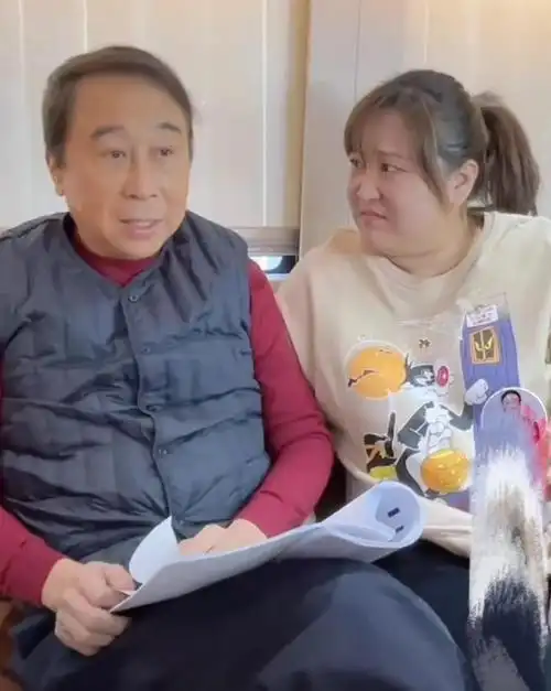 著名导演爆料:贾玲的成功离不开背后的两个男人