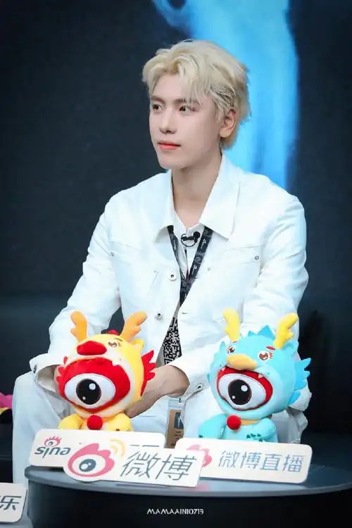 王子异[超话]##王子异新浪扫楼##今日星拍放送##王子异怼脸生图