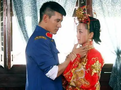 情定三生的迟少好帅!为什么女主都爱土匪不爱公子.