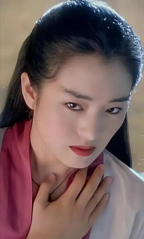 绝美壁纸巅峰时期的巩俐