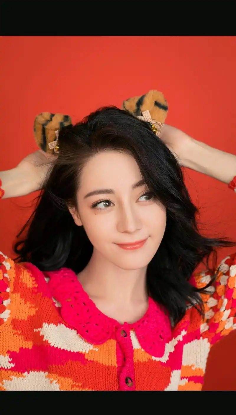 迪丽热巴造型合集,你喜欢的样子姐姐都有