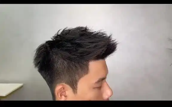 2020秋季第一款飞机头飞机头烫发