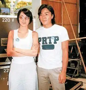 梁咏琪我渴望安定想起郑伊健已完全没有感觉