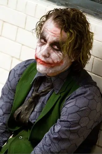 希斯莱杰曾兴奋要演《黑暗骑士:黎明升起》 亲姊:他真的被小丑这个角