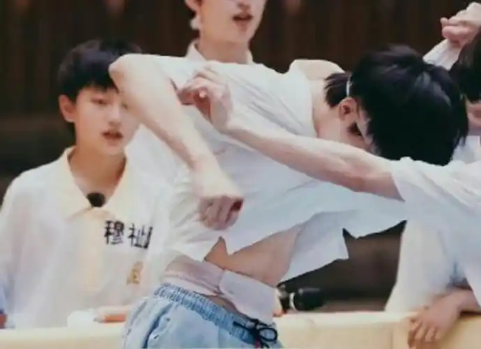 沙溢出现的这一刻幽默达到顶峰##张真源奔跑吧