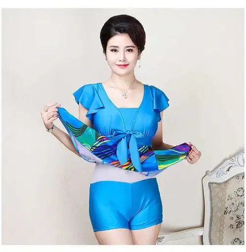 中老年人泳衣女妈妈款保守遮肚显瘦连体游泳衣泡温泉加肥大码泳装