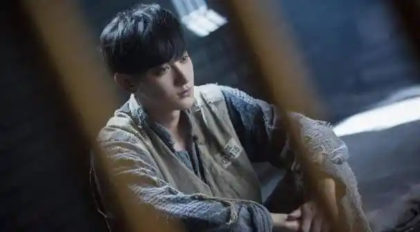 原创《热血少年》官宣定档,黄子韬张雪迎领衔主演,男二是他令人期待