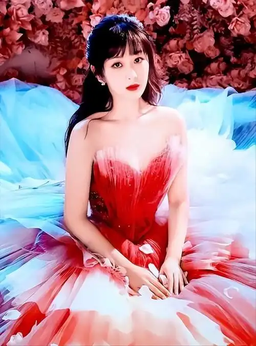 看完了杨紫表演的《粉色海洋》,网友们觉得到底是不是车祸现场呢?