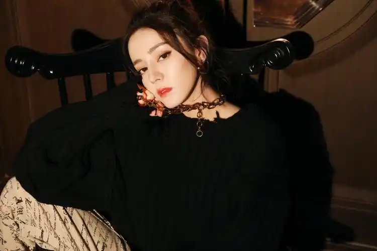 迪丽热巴 - 堆糖,美图壁纸兴趣社区