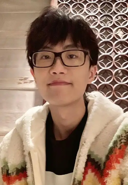 许嵩现在有多胖当他下巴抬起来的那一刻歌迷脸胖我也喜欢