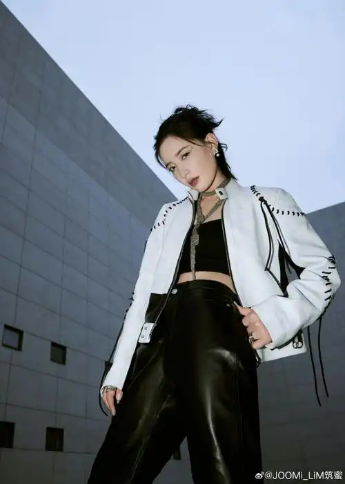 joomi lim##明星同款##李斯丹妮央视818rap舞台