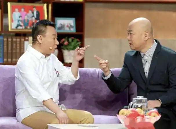 9月3日,郭冬临的老搭档邵峰为儿子邵钰文举办了婚礼.