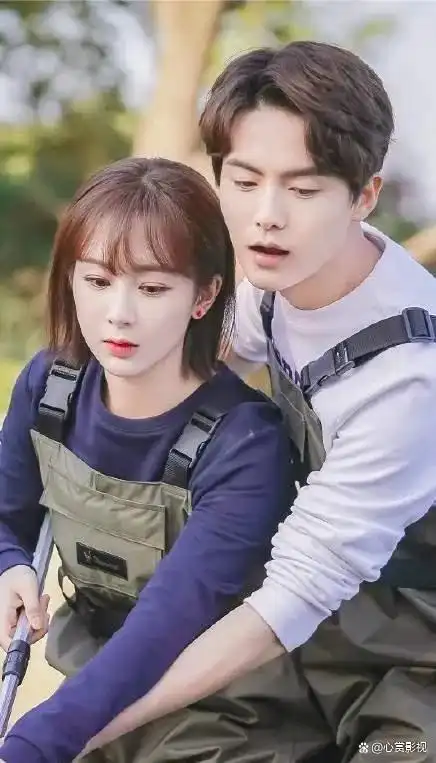 与杨紫有cp感的12位男星,李现第一,肖战第二,其前男友排最后