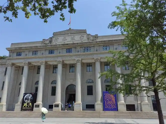 武汉美术馆,八办旧址纪念馆等暂停开放 | 极目新闻