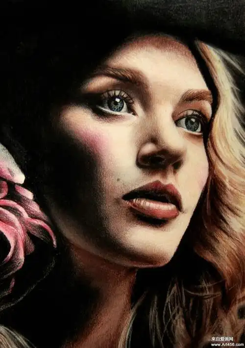 意-瓦伦蒂娜佐乌 彩铅肖像画