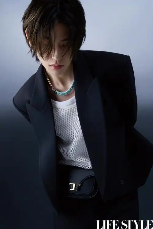 不一样的音乐人,小鬼最新大片,不同风格完美驾驭